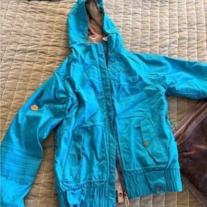 686 Kids Aqua Blue ski/snowboard jacket